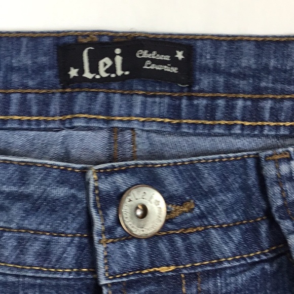 L.e.i Chelsea Low Rise Blue Jeans Size Jr. 7 - Picture 6 of 7